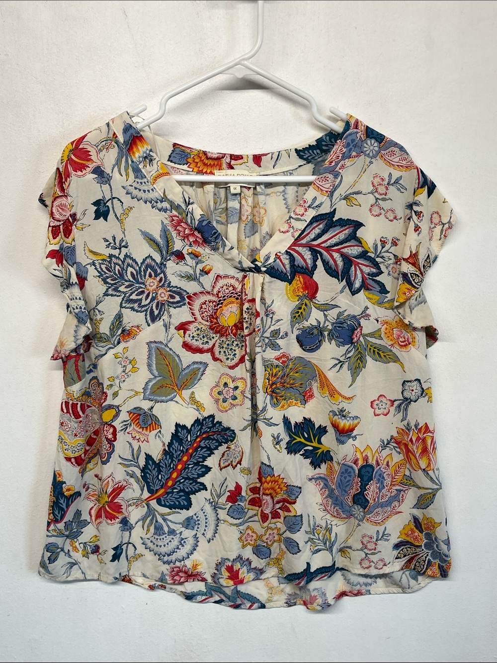 Cynthia Rowley XL floral Patten Ruffle sleeve shirt